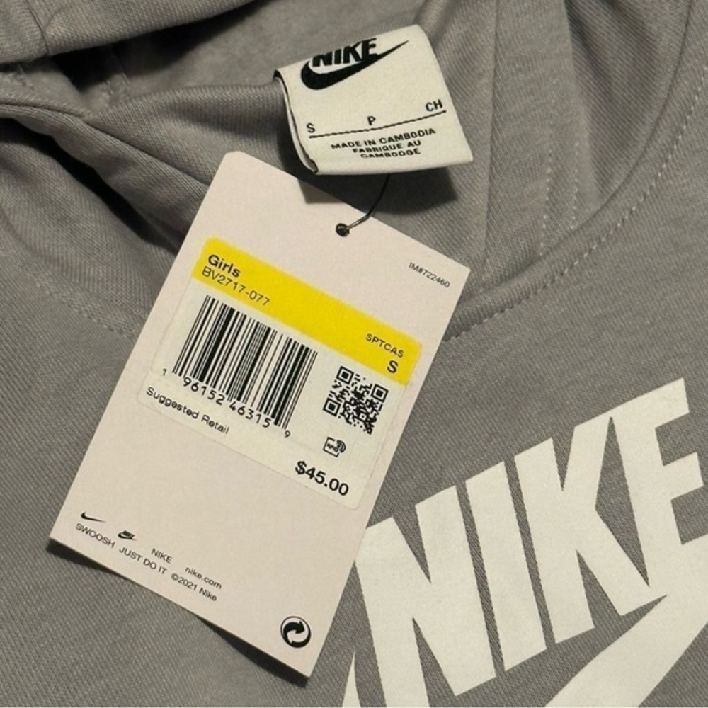 Girls S BNWT hoodie Nike